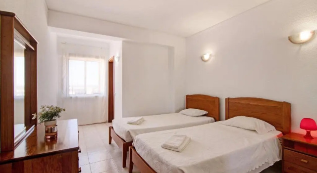 Oura 12ºA, Rezervasyon Otel Algarve havuzlu oteller, Yüzme Havuzu