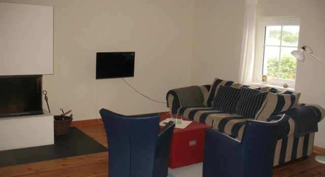 Tranquil Bungalow in Neuburg near the Sea