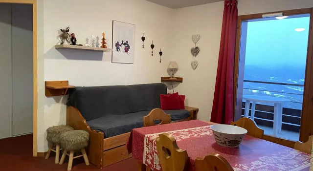 Résidence Les Pistes, Prenota Hotel Hotel a Alvernia con parcheggio, Parcheggio