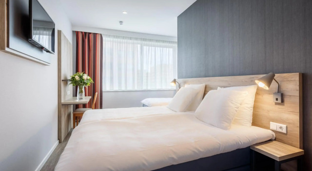 Joy Hotel