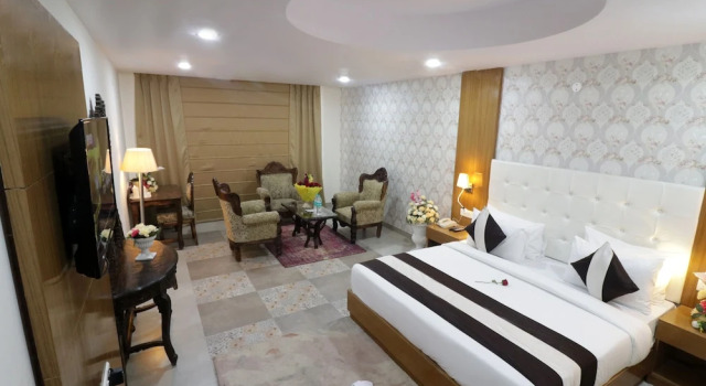 Royal Orchid Hotels, Забронировать Отель Зиракпур штат Харьяна