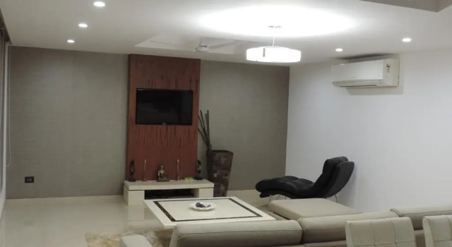 Luxe Loft Villa, Забронировать Вилла Альто-де-Порворим Северный Гоа, рядом с Торговый центр Mall De Goa