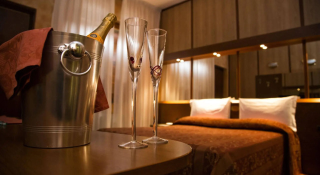 Hotel Motel Ovest, Buchen Sie Motel Vittuone Lombardei