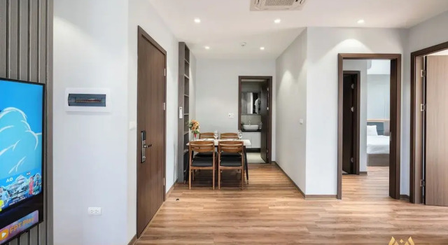 Апартаменты с 2 комнатами с балконом и с видом на озеро Luxe Paradise Suites Hotel To Ngoc Van