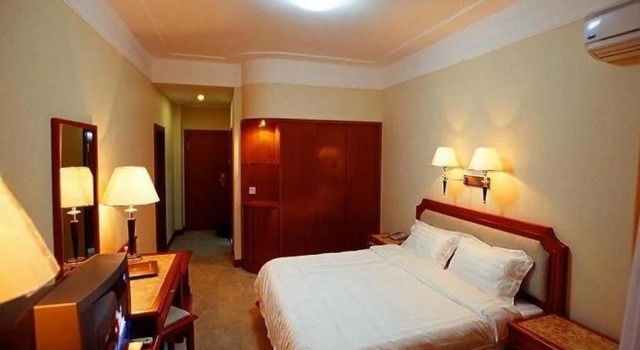 Jinshan Hotel, Rezerwuj Hotel Shenhe Shenyang