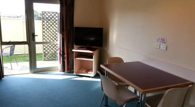 Апартаменты Standard New Castle Motor Lodge