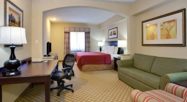Люкс Spark by Hilton Galloway Atlantic City