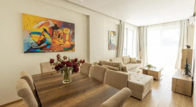 Modern art apt in Glyfada with sea view, Забронировать Отель Глифада Афины