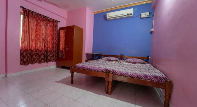Huoneisto Nelmar Nest Guest House