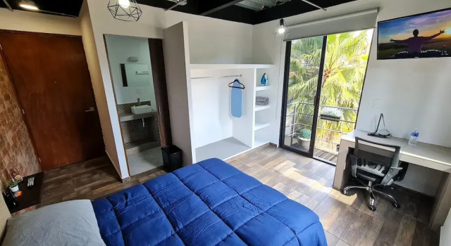 Номер Deluxe R09 Habitacion Equipada STV WIFI Parking