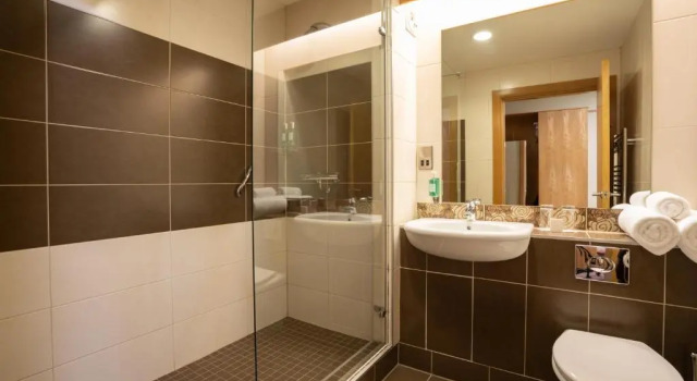 Четырёхместный номер Superior Belmore Court & Motel