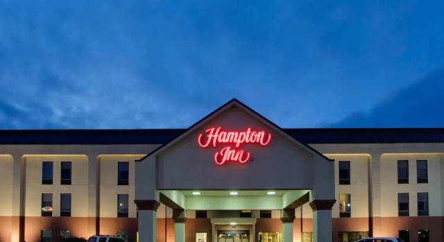 Люкс Hampton Inn Winfield Teays Valley