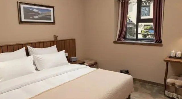 Люкс Shi Ruo Hotel (Daocheng Yading Scenic Spot Tourist Center)