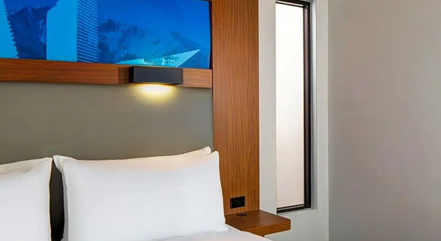 Номер Standard Aloft by Marriott Denver Downtown