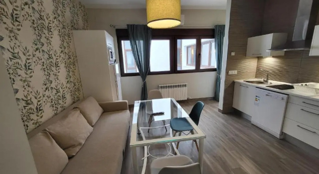 Apartamentos Sol del Prior, Book Lejlighed Hoteller i Úbeda med parkering, Parkering