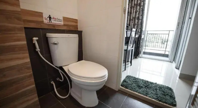 Двухместный номер Deluxe с балконом 48 Metro Hotel