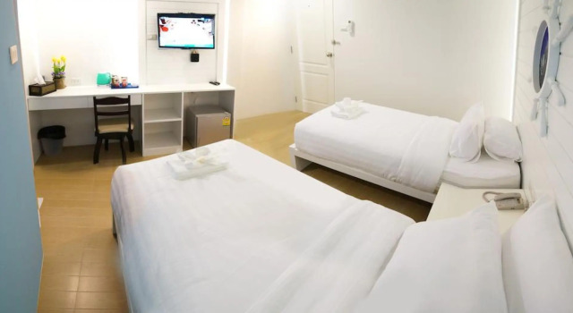 Двухместный номер Standard Bed By Cruise Hotel At Samakkhi-Tivanont