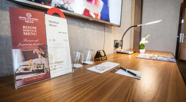 Одноместный номер Standard Hotel Colosseo Tirana