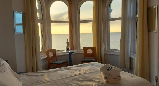 Bowies Lodge, Забронировать Отель Отели Блэкпул с завтраком, рядом с Конференц-центр Winter Gardens, Завтраки