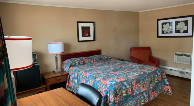 Номер Standard Stonehouse Motel and Restaurant