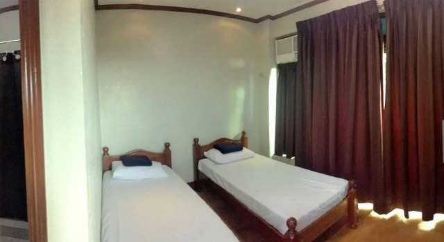 MC Mountain Home Apartelle