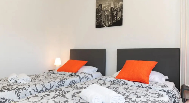 Mesdemoiselles 5 Stars Holiday House, Забронировать Отель Ницца Приморские Альпы, рядом с Набережная Соединенных Штатов