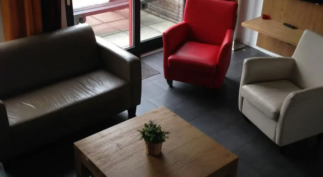 Nice House With a Dishwasher, Located in Friesland, Book Vacation Home Cottages in Franeker, Cottage