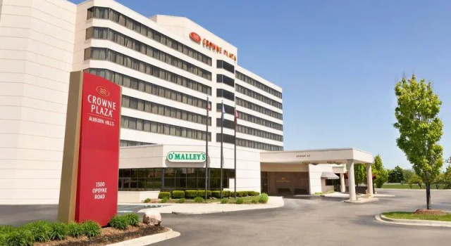 Номер Executive Crowne Plaza Auburn Hills by IHG
