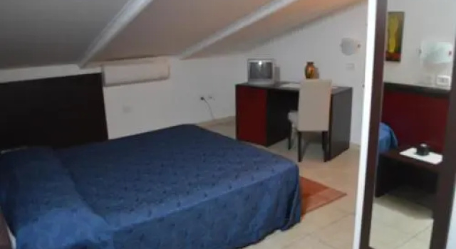 Hotel La Primula, Buchen Sie Hotel Günstige Hotels in Corigliano Calabro