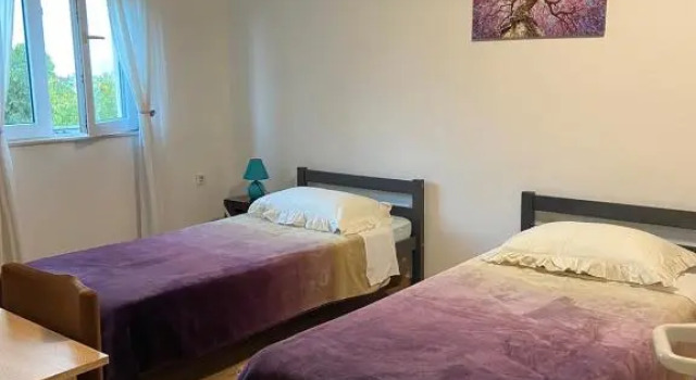 Studio apartman Bel-Ben, Забронировать Апартаменты/квартира Отели Приморско-Горанской жупания с парковкой, Парковка