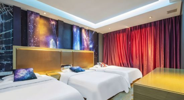 Люкс Wuyi E-Sports Hotel