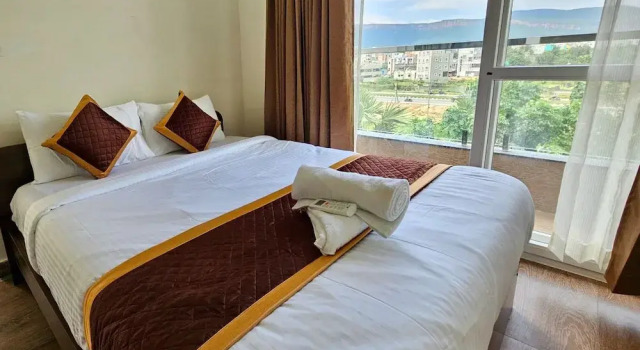 TrueLife Summit Suites, Rezerwuj Apartamentowiec hotelowy Hotele w Andhra Pradesh z parkingiem, Parking