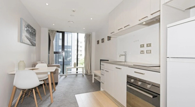 Stylish Modern Studio, Queens Resid, Gym & Pool