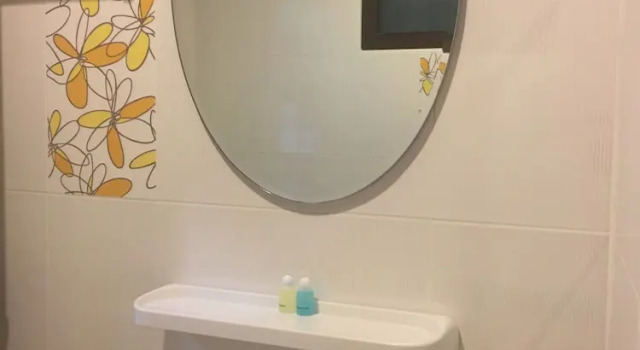 Двухместный номер Standard с балконом Baan Taweesuk Guest House