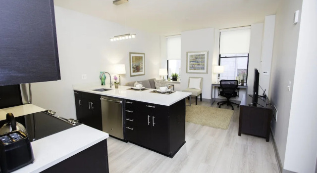 Cook City Suites - 1338 Chestnut Street, Забронировать Отель Отели Филадельфии 4 звезды, рядом с Chew Recreation Center, 4*