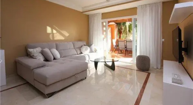 Costa del Sol Agnes