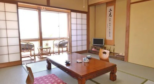 Rokugousaki Onsen Noroshikan, Забронировать Отель Noroshi Noto Peninsula
