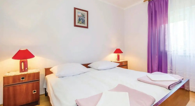 Amazing Home in Senj With Wifi and 2 Bedrooms, Rezerwuj Hotel Senj 