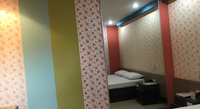 Lux Inn, Забронировать Отель Отели Лам-Лук-Ка с завтраком, Завтраки