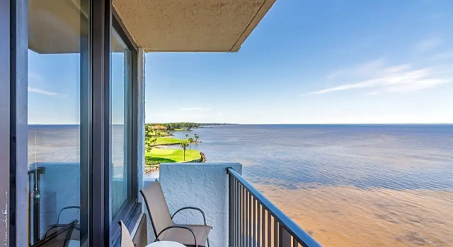 Номер Standard с видом на залив Bayside at Sandestin