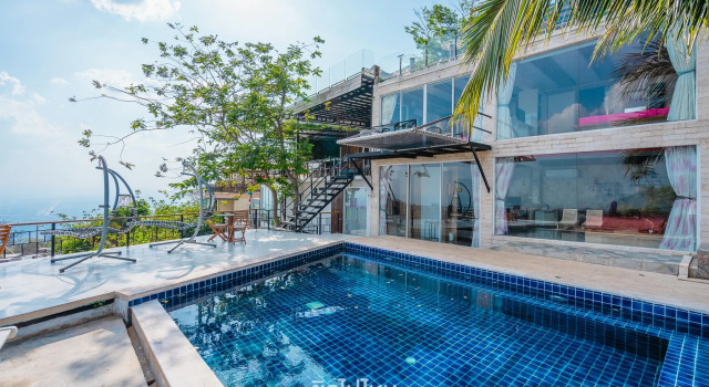 Двухместный номер Standard с балконом и с видом на горы The Resort Angel Hill
