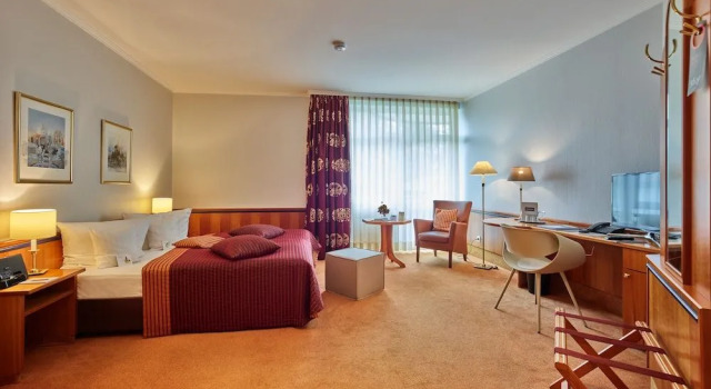 Hotel Tandreas, Забронировать Отель Гизен 