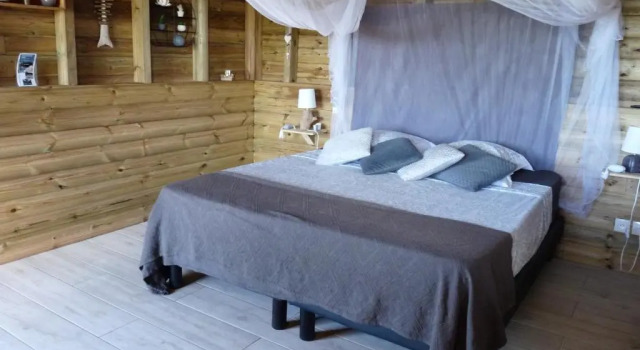 BUNGALOW La Tortue Bleue, Prenota Hotel Hotel a Basse-Terre con piscina, Piscina