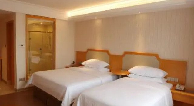 Vienna 3 Best Hotel Taizhou Xianju, Book Hotel Xianju Zhejiang