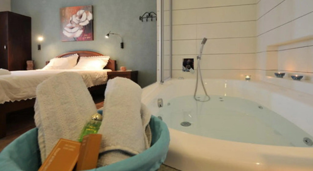 Люкс Deluxe Mikis B&B Rosh Pinna