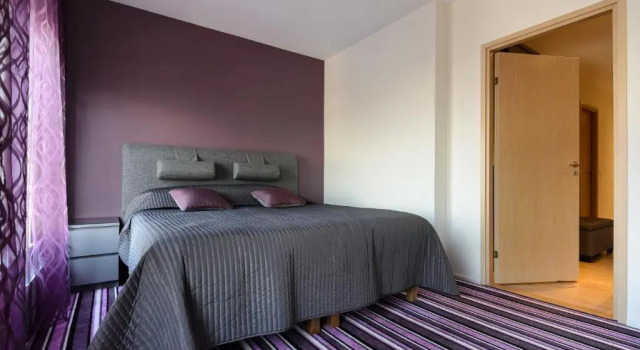 Lys Apartments City Center, Varaa Huoneisto Hotellit Pärnumaa pysäköinnillä, Pysäköinti