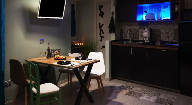 Megaride Apartment