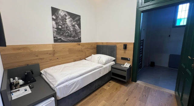 Одноместный номер Business Jan Maria Hotel
