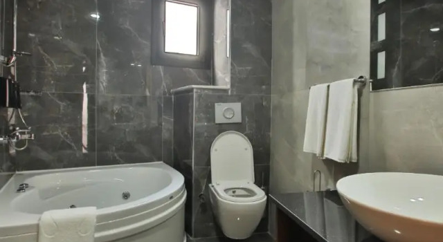 Номер Standard Hotel Paris Prestige