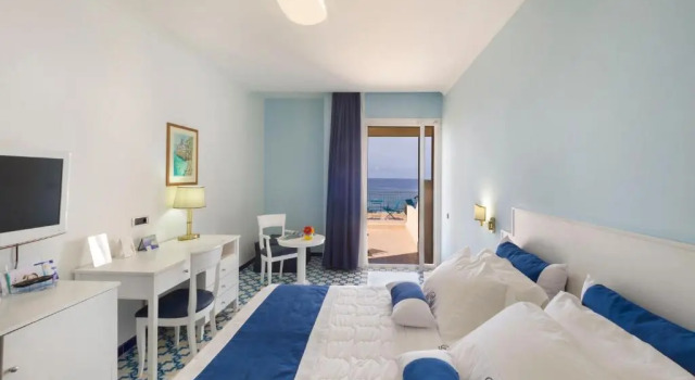 Номер Deluxe с видом на море Hotel Saline